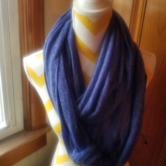 🔺️7 Scarf bundle🔺️ - Picture 4 of 7